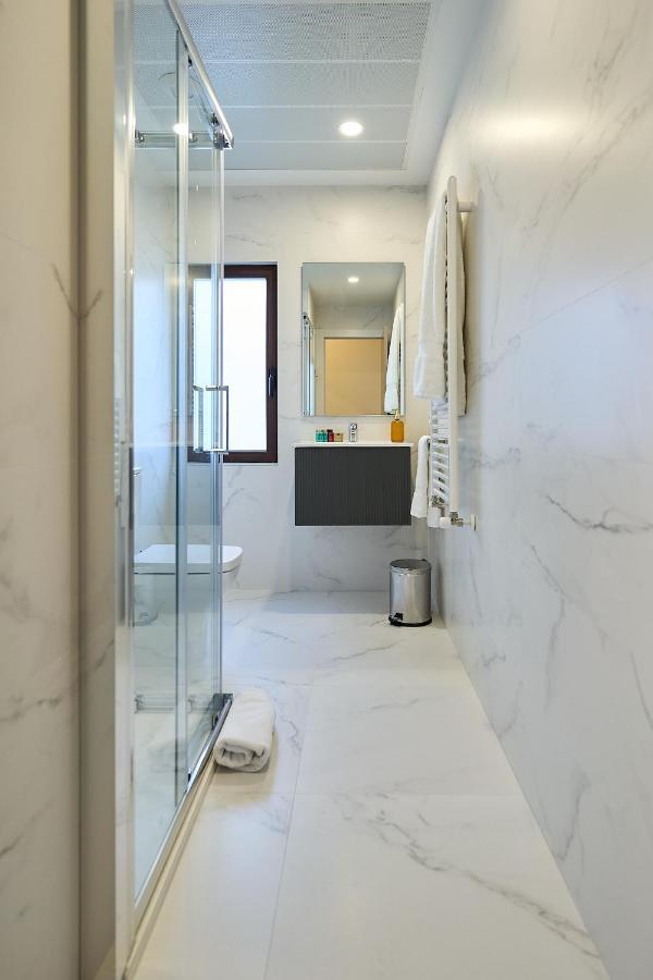 Ines Luna Suites Salamanca Kültér fotó